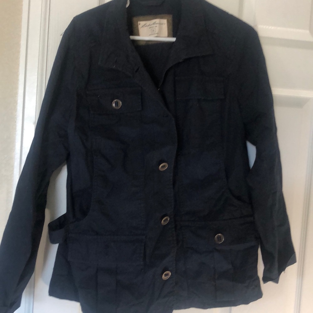 Light weight jacket